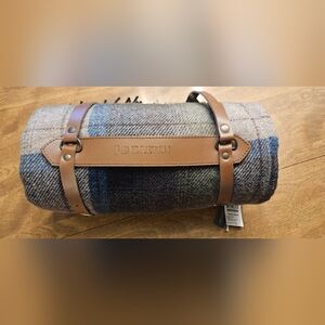 Pendleton Wool Motor Robe Fringed Throw Blanket with Leather Straps, NWT.